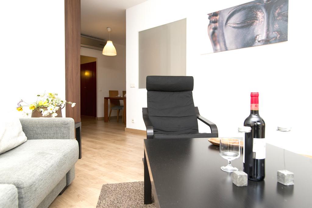 Apartment Bright Sagrada Familia Barcelona Exterior foto